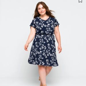 Blue knee length floral knit dress 3X